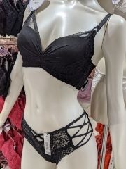 まみや
